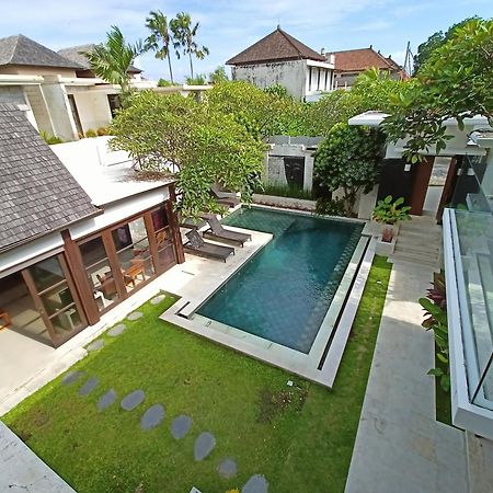 Villa Harmony - Residence Seminyak  Luaran gambar