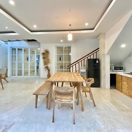 Villa Harmony - Residence Seminyak  Luaran gambar