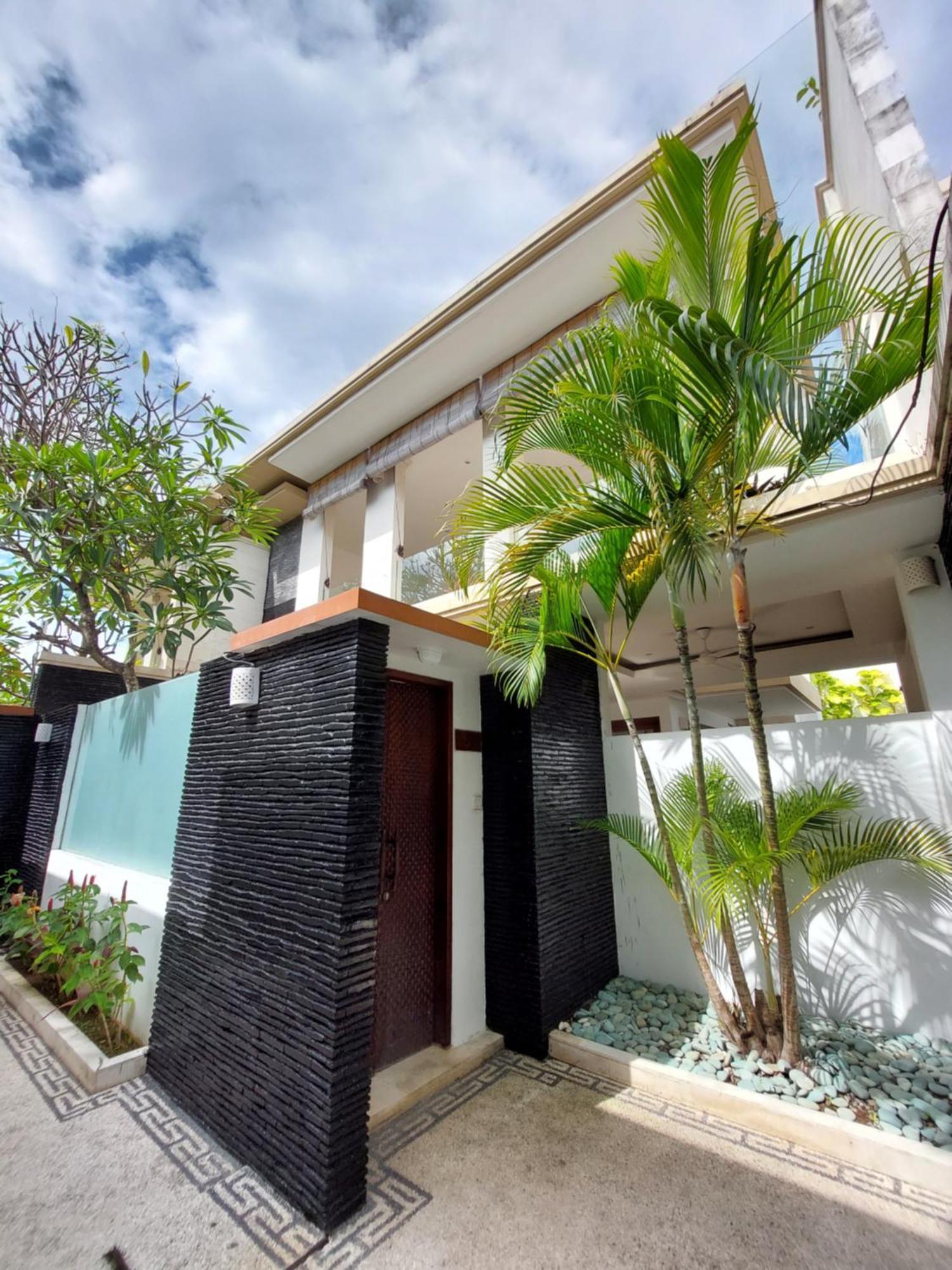 Villa Harmony - Residence Seminyak  Luaran gambar