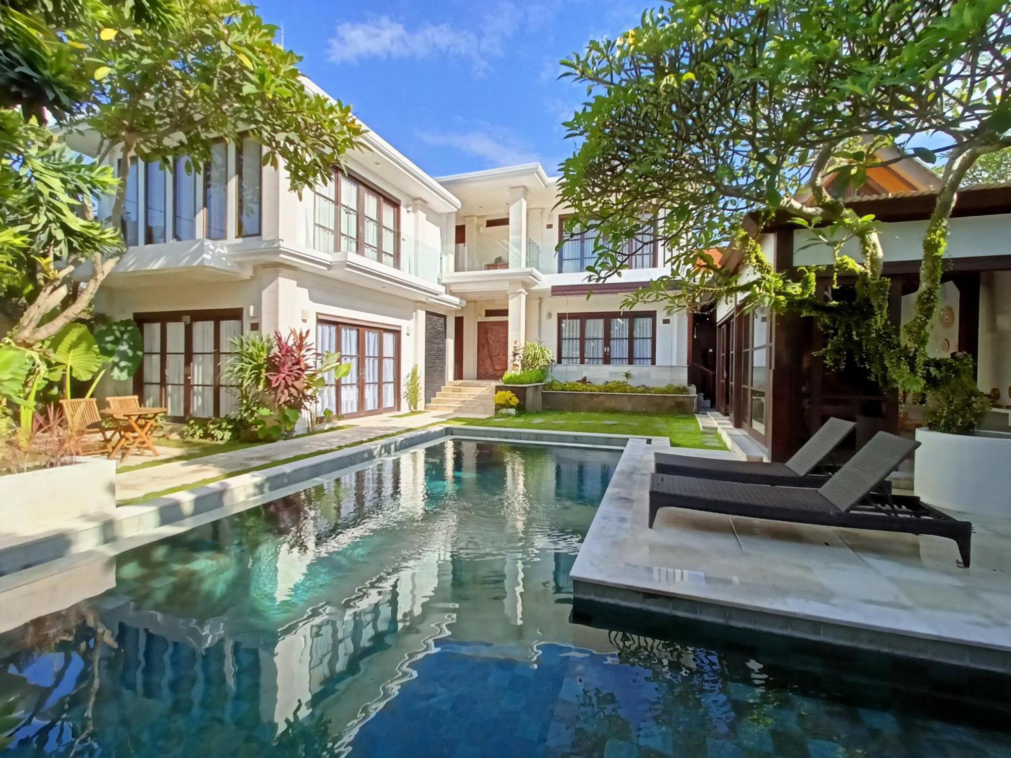 Villa Harmony - Residence Seminyak  Luaran gambar