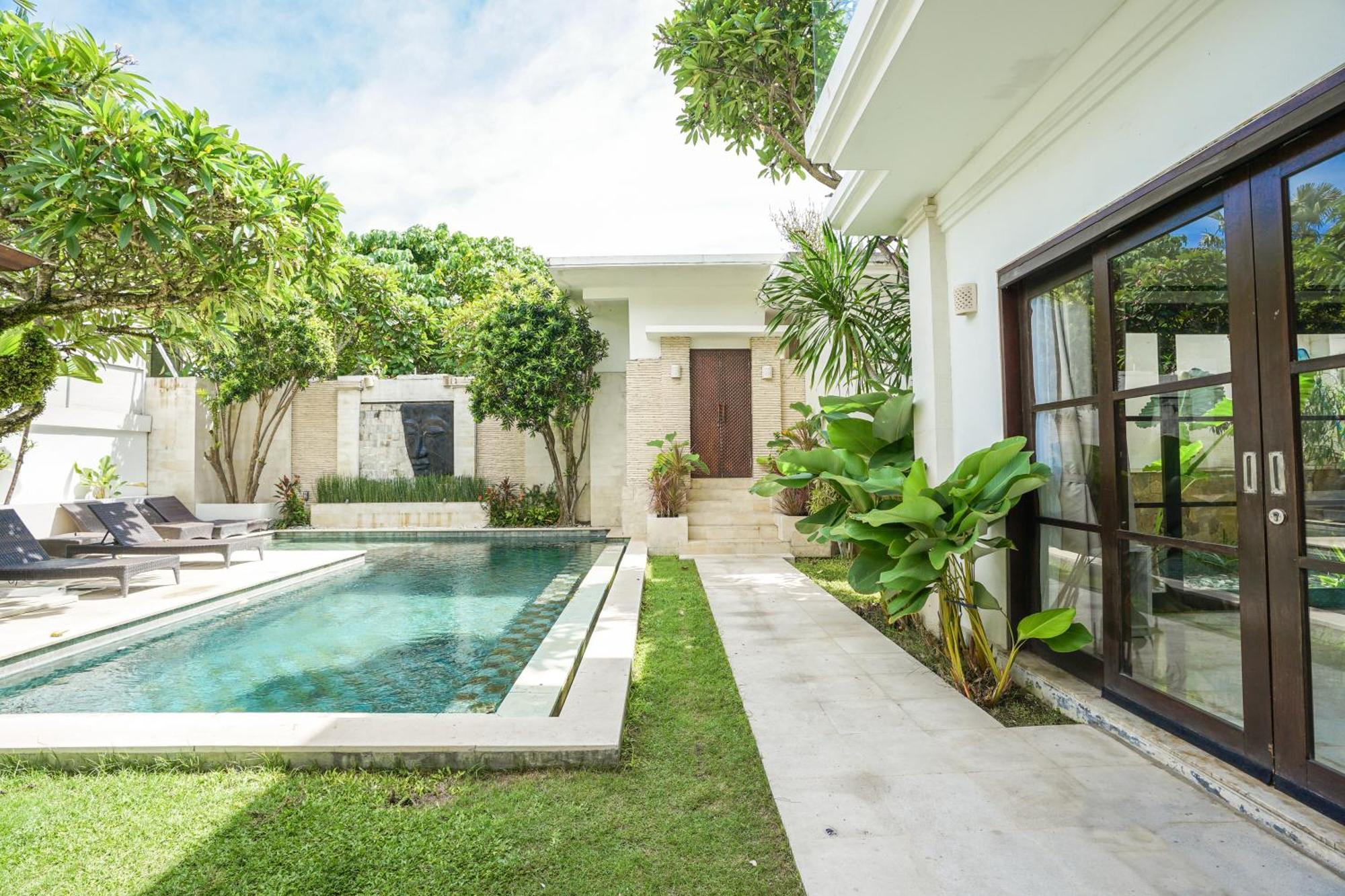 Villa Harmony - Residence Seminyak  Luaran gambar