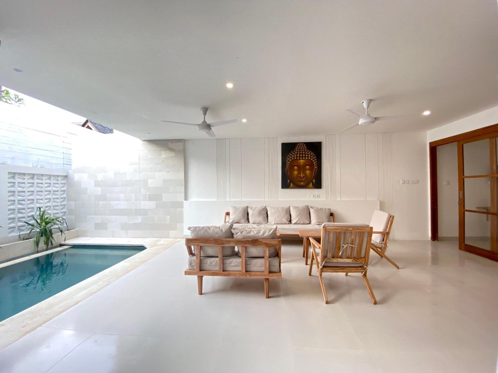Villa Harmony - Residence Seminyak  Luaran gambar