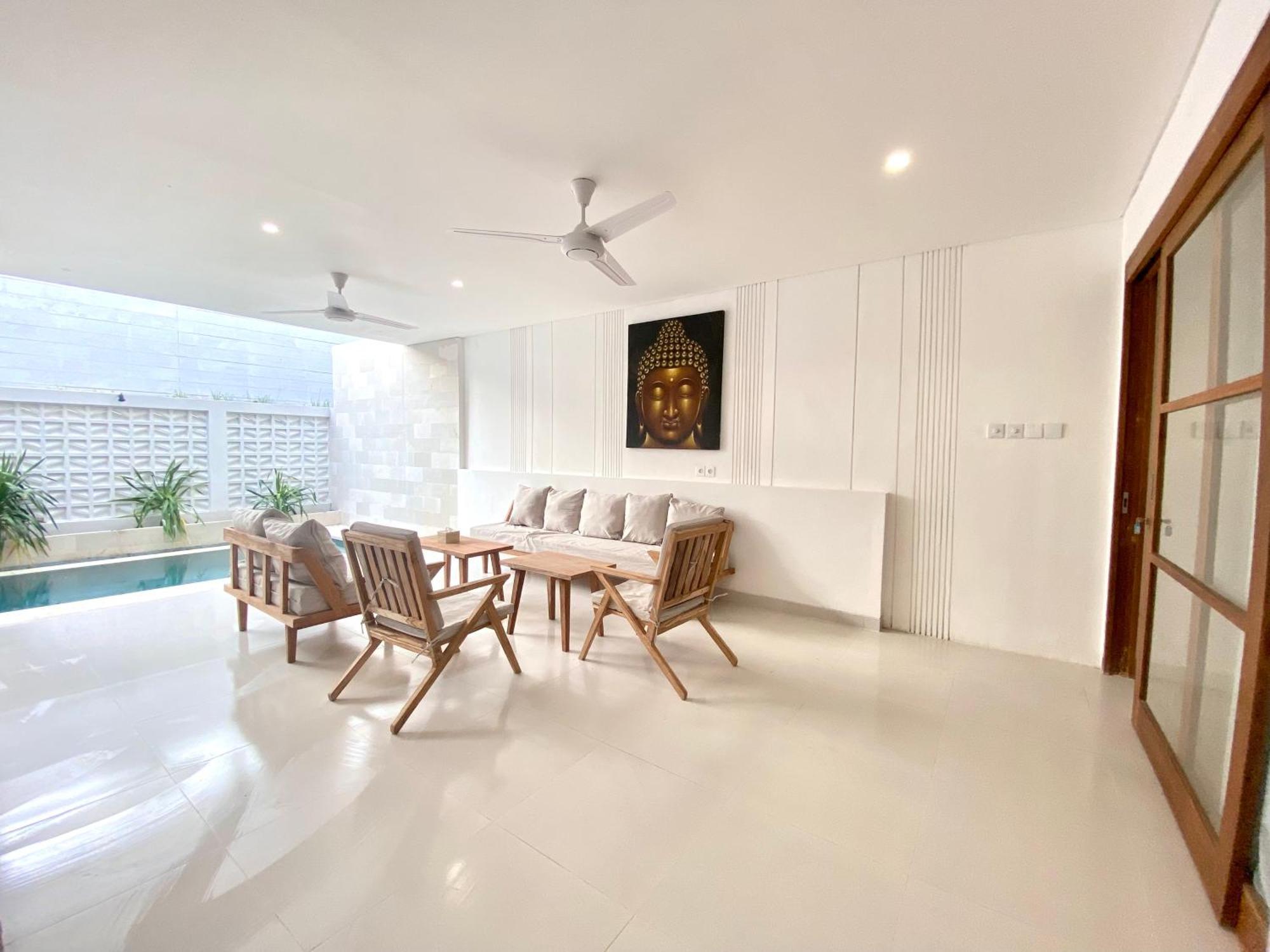 Villa Harmony - Residence Seminyak  Luaran gambar